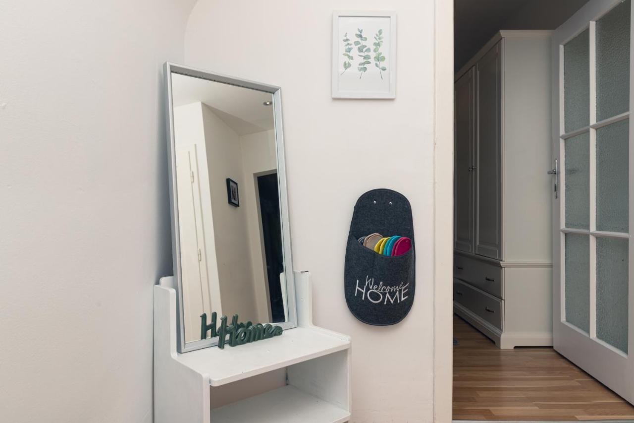 Milky Way Floor 2-bedroom Air Condition * Vienna